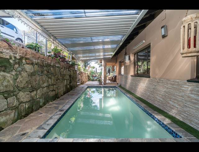 5 BEDROOM HOUSE FOR SALE IN RESERVOIR HILLS